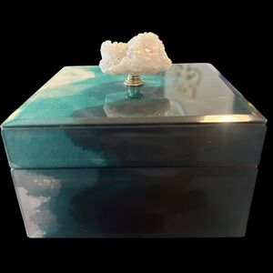 Apophyllite cluster Quartz And Glass Aqua Teal White Black Velvet Jewelry Box